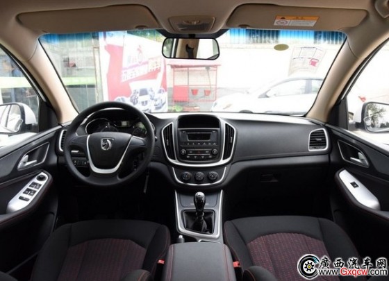 g֮x15f(wn)Ԫԃ(ni)Ʒ|(zh)SUV 