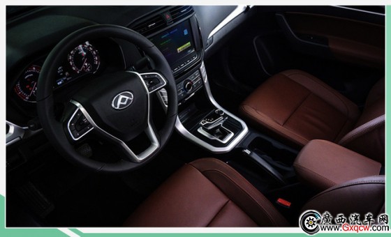 523УMAXUS T70܇ʹ2.0Tl(f)әC(j)